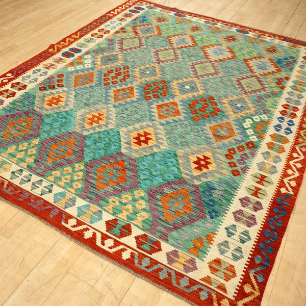 Maimaneh Kilim 288 x 211 cms